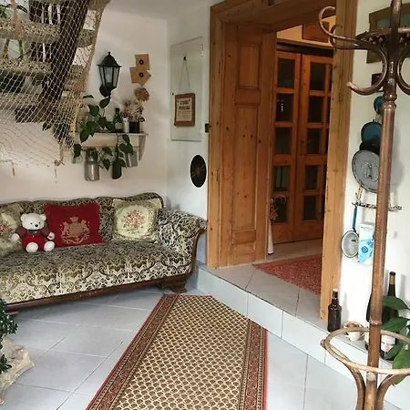 Prezident Guest house