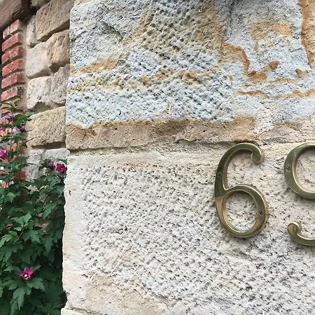 Prezident Guest house