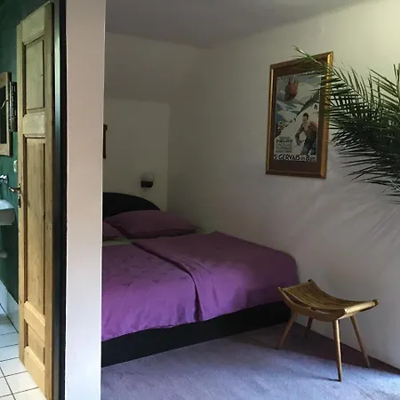 Prezident Guest house 3*